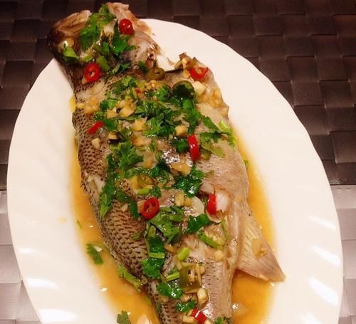  中年人都在吃3种美食，排毒养颜、延缓衰老，好处多多！