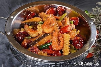  2021年夜饭热菜清单，半小时能做好几道，出锅香飘满屋