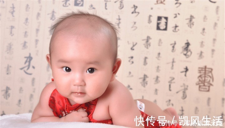 额头|“聪明相”被科学证实存在，面部有这4种特征的孩子，往往更聪明