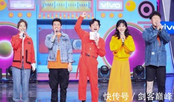 何炅謝娜|《快樂(lè)大本營(yíng)》人員大換血,替補(bǔ)讓觀眾不滿意,被替之人不愿續(xù)約