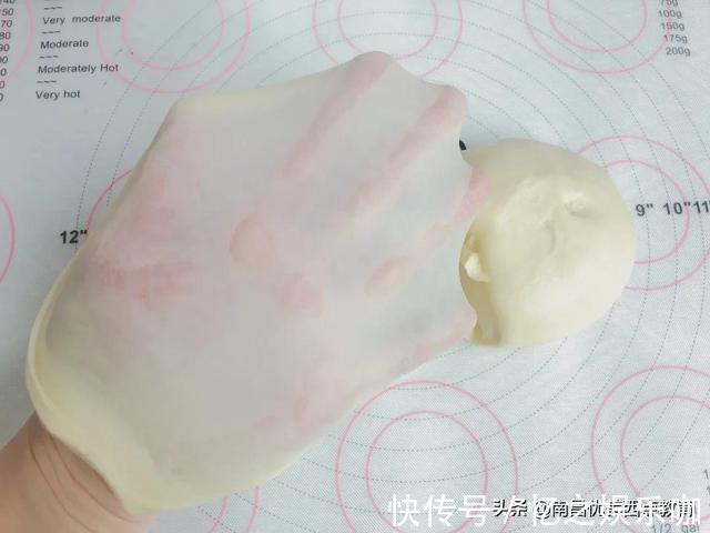 135g|女生都会喜欢的面包，小熊花骨朵面包可爱好吃两不误