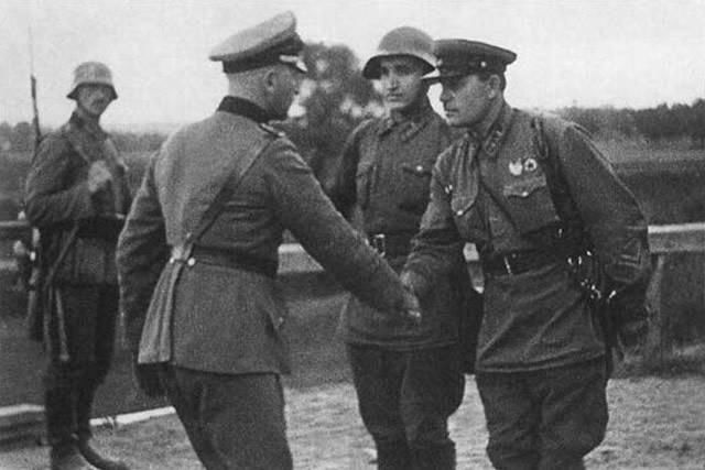 德军|1943年苏德差点握手言和，当时若和谈成功，二战形势将如何变化？