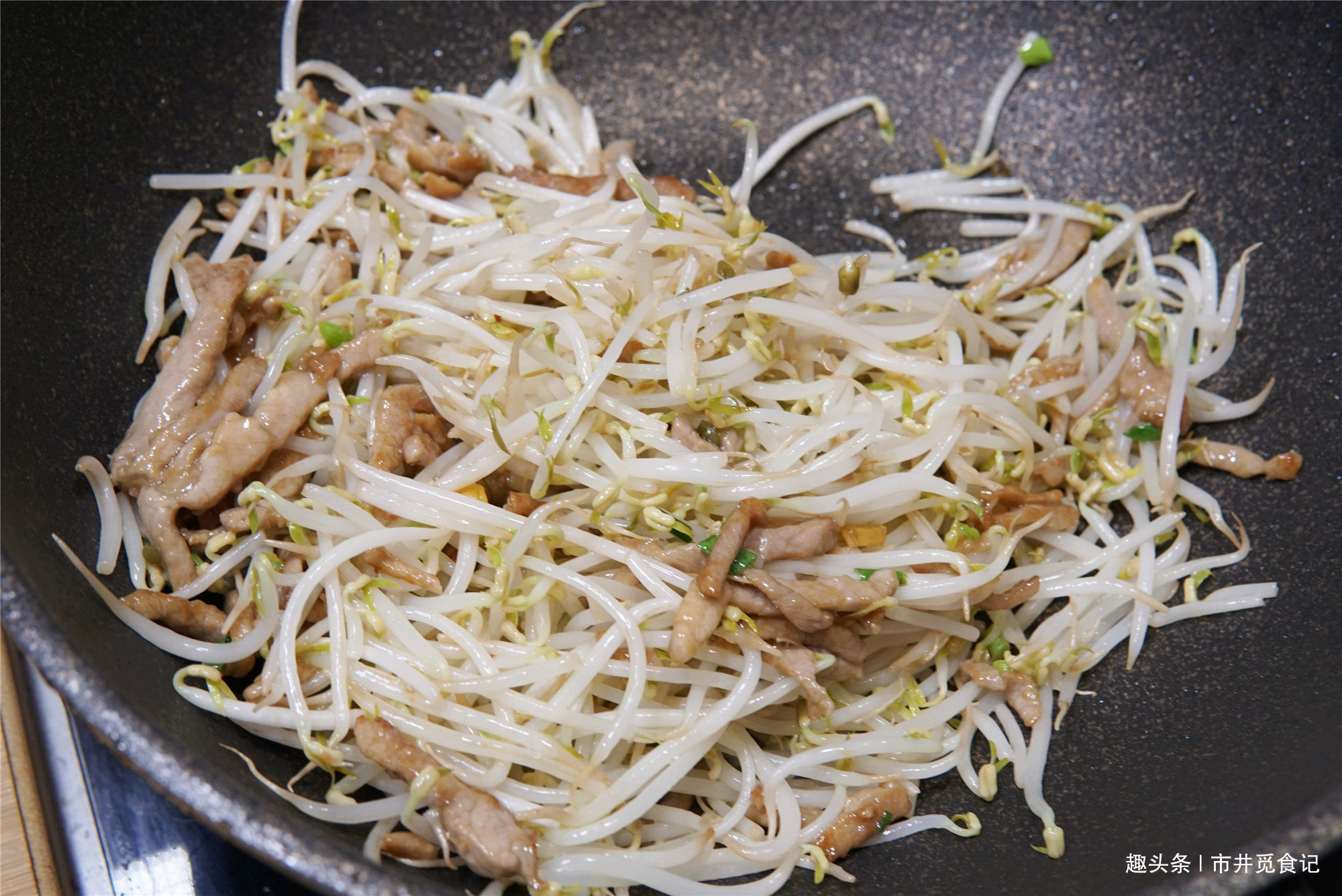 黄瓜和此菜是天生一对,夏天多给孩子吃,清爽美味,不容易上火