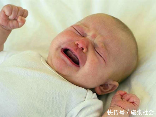 眷恋|婴儿谁抱的多就和谁亲?错过这三个依赖期,宝宝和妈妈可能不亲