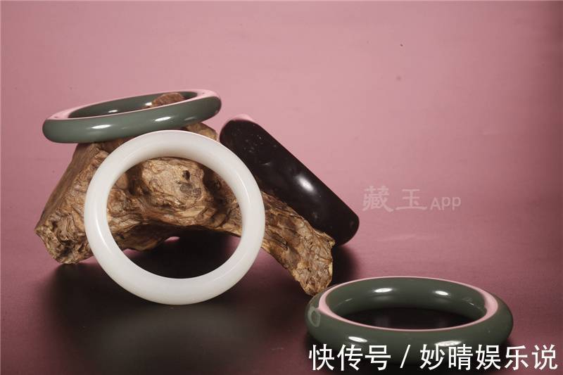 和田玉 最强硬通货!手镯是这么定价的!看完再也不怕买吃亏!