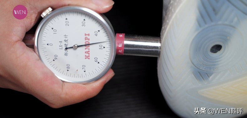 尺码 不到六百PEBAX中底,止戈一代升级后的止戈1.5实战测评