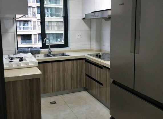 电视墙|新房装修半年,电视墙只花了几百块,效果却像千万!给大家晒晒