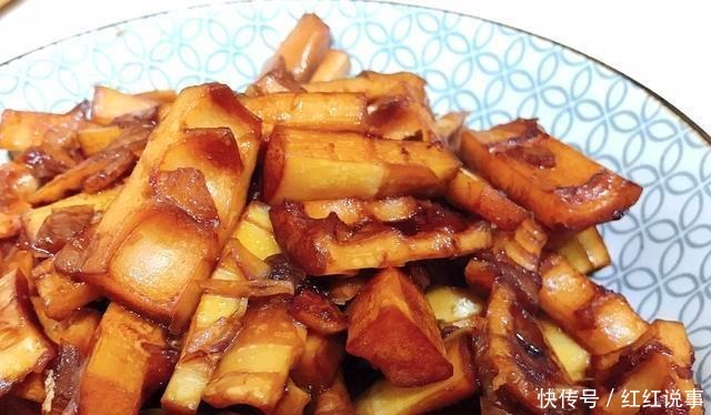 春笋还是用油焖、油焖的方式为主,鲜嫩爽口,做法简单且营养丰富