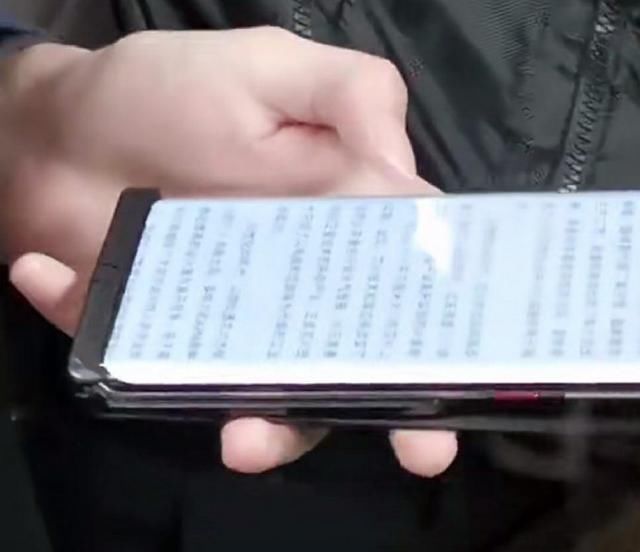 华为|华为Mate40Pro的发布日期已确认,瀑布屏+徕卡四摄,价格又涨了