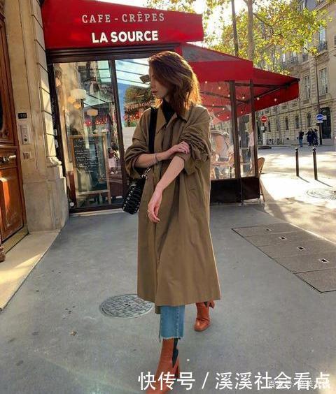 秋天街头的“法式优雅”,我劝你这样穿,法国女人的时髦,你也有
