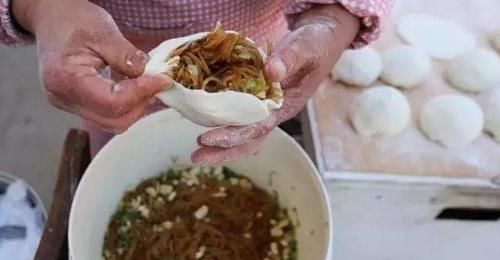 商州特色美食水煎包子