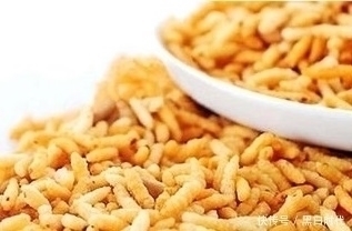 湿气|大米炒一炒,每天用它泡水喝,湿气没了大肚子平了,睡眠棒棒