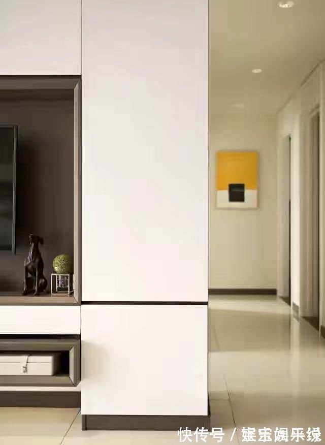 背景墙|90平米小三房,竟然打造了200个储物柜,真的太惊艳了