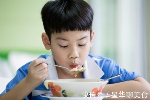 身高|妈妈身高150,儿子13岁长到170厘米,他的长高方法可以多学学