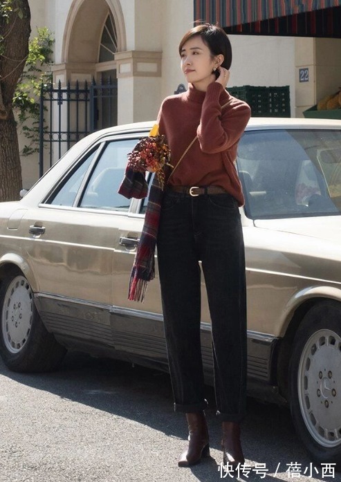 搭配 40岁女人春季要穿得随性,给你分享几套洋气穿搭,打造出女神范