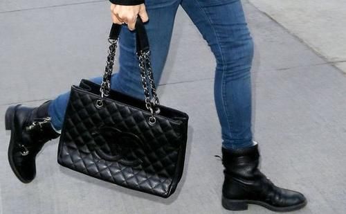 香奈儿Chanel有哪些经典款包包是保值的?