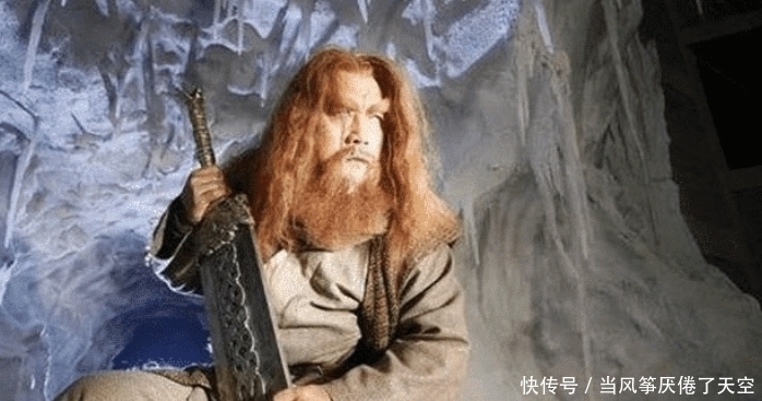 为什么谢逊的屠龙刀大家敢抢,但没人抢灭绝的倚天剑