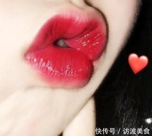 女生“涂口红”的3个错误，00后早已成习惯，难怪唇纹深还老沾杯