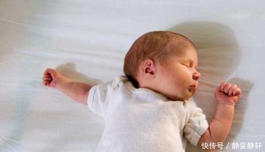 三个月|宝宝枕头又硬又高,脑袋睡圆就聪明?错,妈妈们赶快把枕头换了