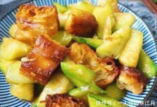 油条还能炒菜健康又美味，孩子爱吃，健脾开胃