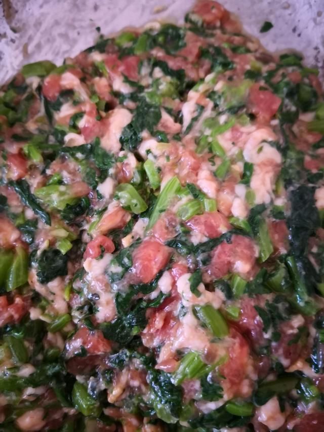 三伏天,用它做包子,又香又嫩,1元钱一把,比韭菜茴香还好吃