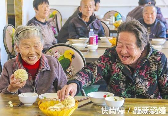 饮食|110岁老人长寿经验：或许长期只坚持一个“字”，花点时间看看吧