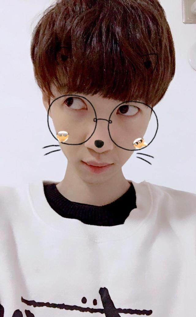 虎牙上好佳订阅突破200w做出这事?网友直言好像身体被掏空!