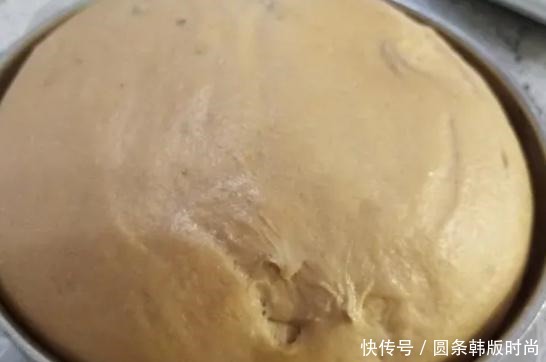 枣泥馒头新做法,香甜松软,我有小妙招,吃到嘴里全是枣味!