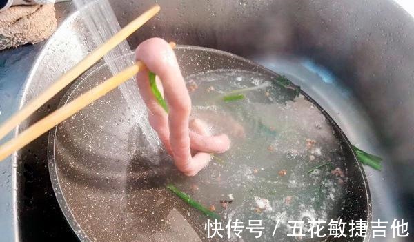 妙招|不懂门道,吃力又不讨好的小肠,拿出妙招,一菜还能两吃!