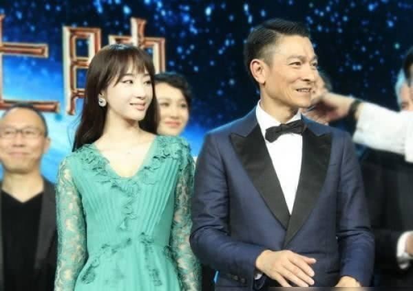 曾孙女|溥仪曾孙女拒绝演格格,至今仍不改姓,却愿为刘德华演一次格格!