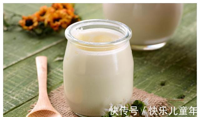 乐乐|张文宏:提高孩子免疫力要多喝牛奶,喝牛奶这3个误区你要知道