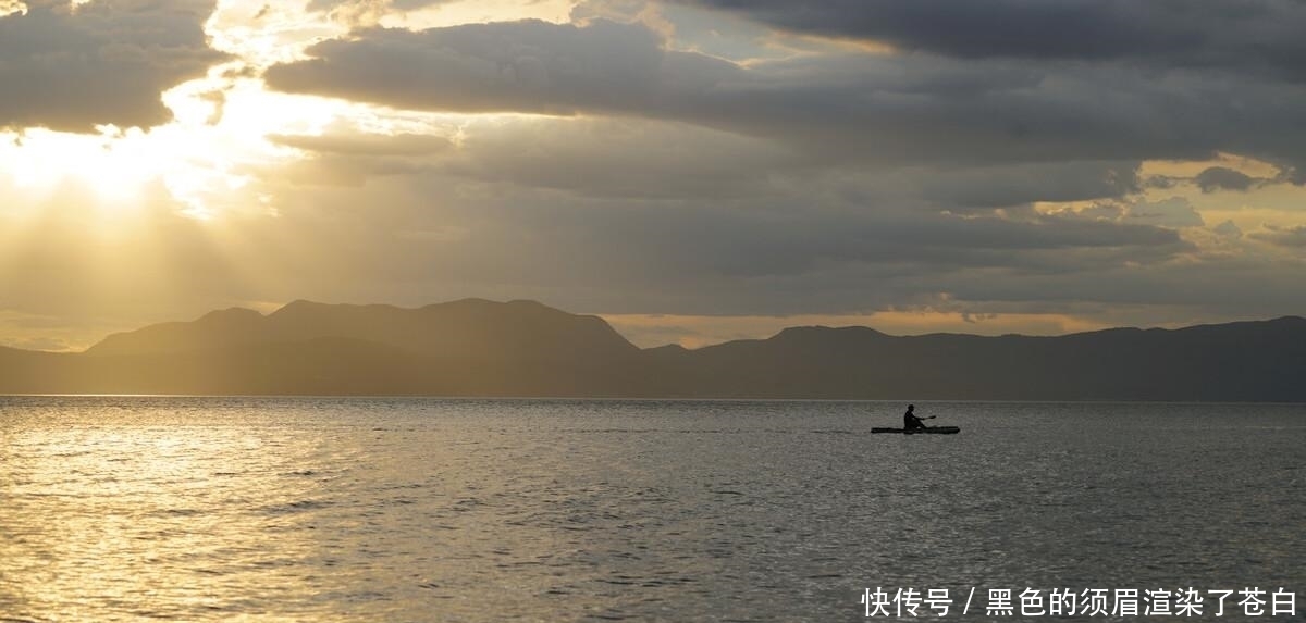 天涯|梦落天涯，一抹孤影立夕阳！