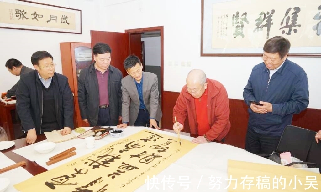 书法$雷恪生书法,初看让人惊艳,细品稍显粗俗