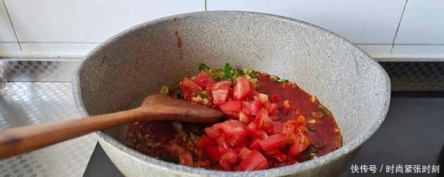 最護(hù)眼的蔬菜不是胡蘿卜,而是它,隔三差五給孩子吃,明目又亮眼