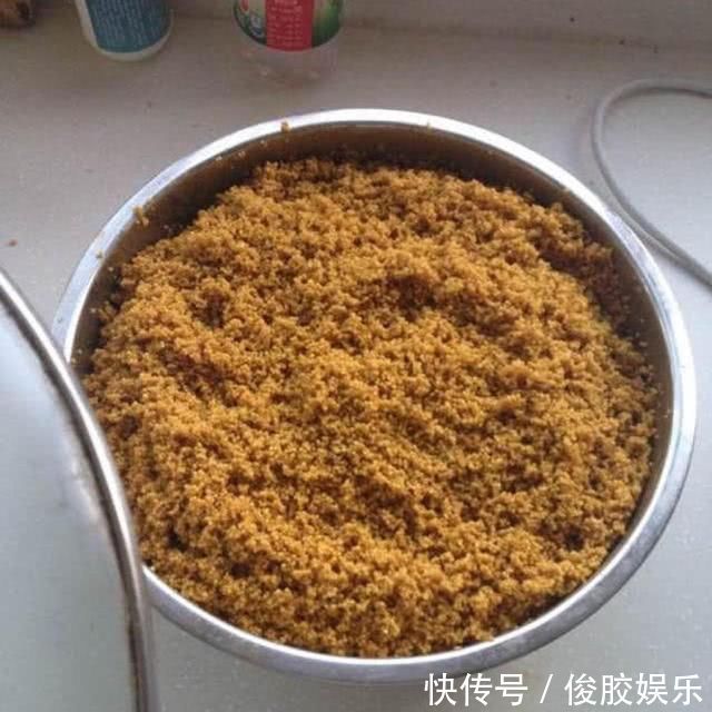 野钓不上鱼那是因为用饵不对,我从三个方面,分享几种钓饵