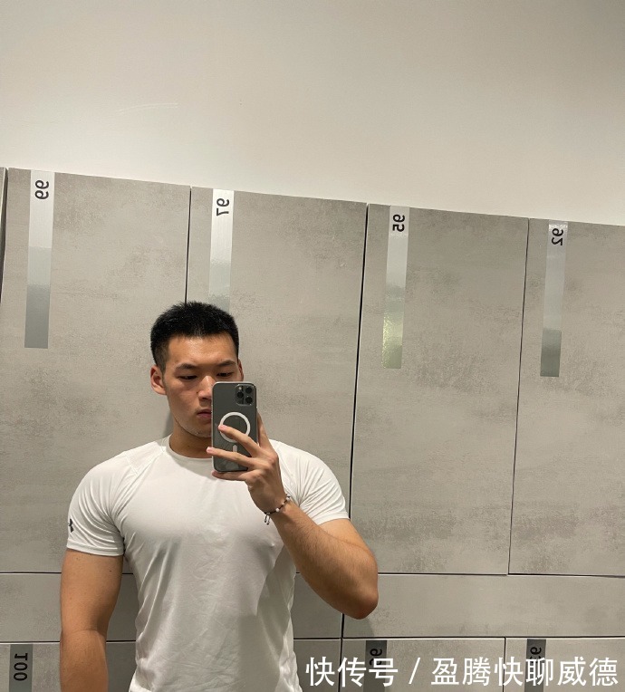 爆棚|又壮又帅的肌肉小哥,练就霸气麒麟臂,荷尔蒙爆棚,男友力十足!