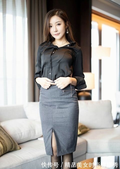 职业装 黑色的衬衫下搭灰色的高腰半身裙,职业装搭配,让你魅力无限