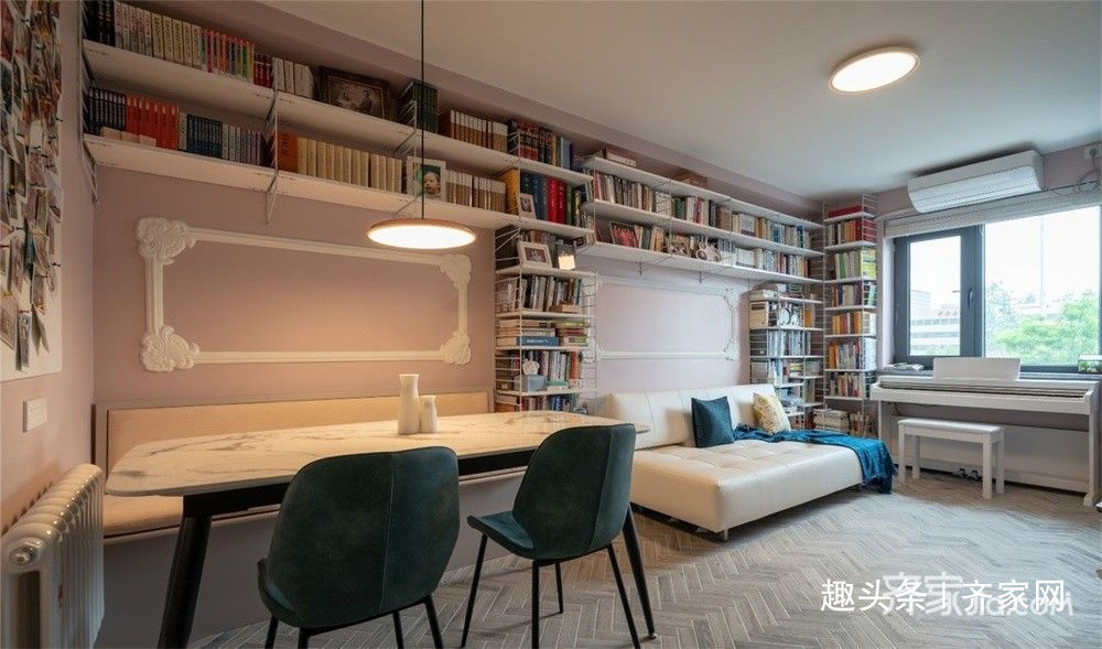 客餐厅|50㎡小户型,巧妙设计出1500+书籍的家!满足阅读需求!