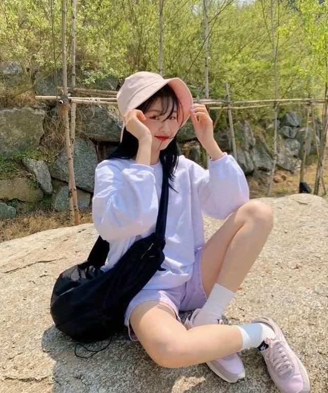 搭配|今夏这种“盐汽水”穿搭,真的好看到上头