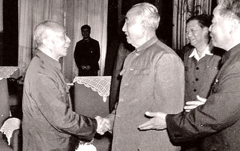 不想|1975年,黄维被特赦后最不想见两个人,见到他们后总是怒目圆睁