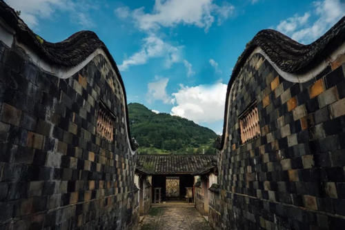 人称南方“乔家大院”，曾是“巨富豪宅”，就位于浙江一小县城中