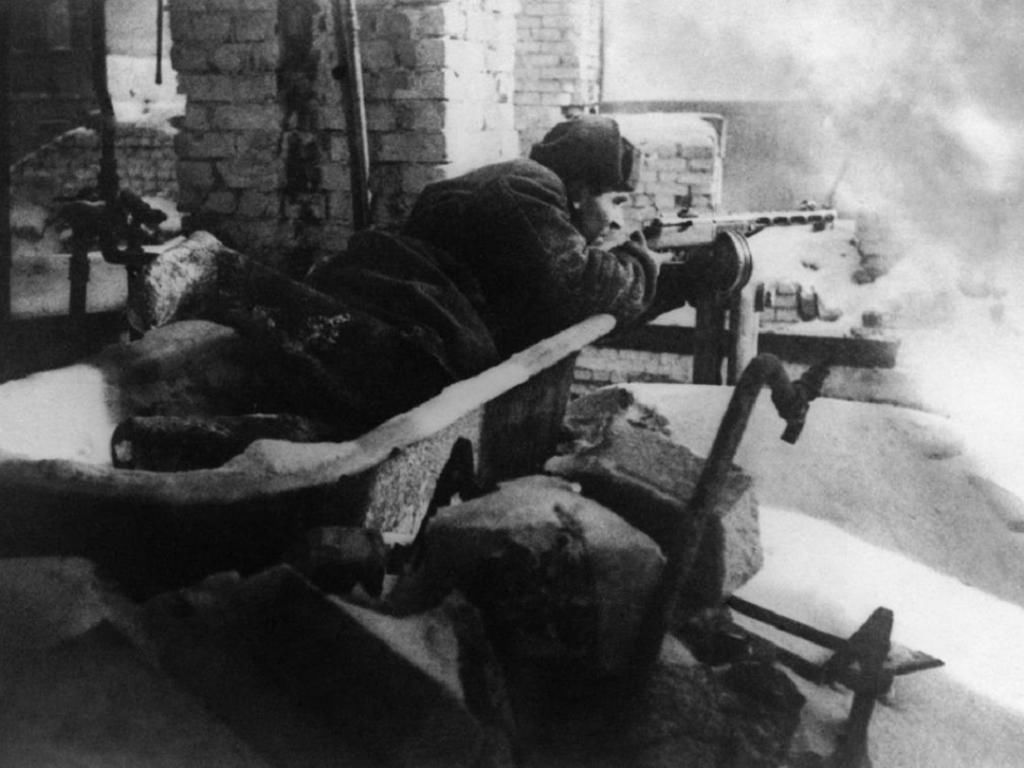 均活|斯大林格勒战役多残酷？士兵均活不过1天，新兵活三天就能当连长