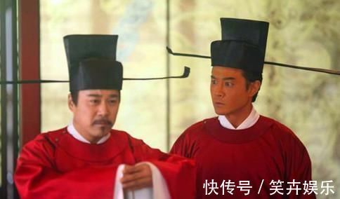 芳草@范仲淹的这首千古名词, 句句堪称经典, 最后9个字惊艳世人