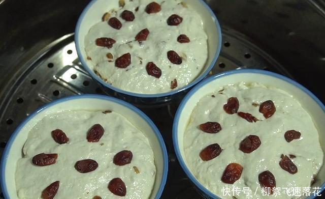 筷子|大米别只会煮饭了,加一把花生,筷子一搅,蓬松暄软,吃着像面包