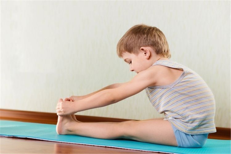 宝妈|父母身高不到1米七,孩子身高能逆袭吗?做好3件事孩子会感谢你