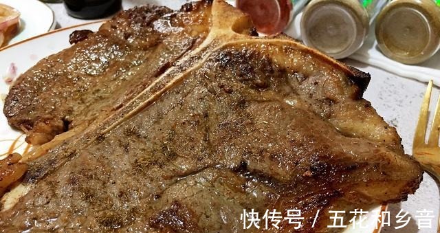 塞牙|做牛排时直接下锅煎就废了，多加这1步，牛肉又鲜又嫩还不塞牙！
