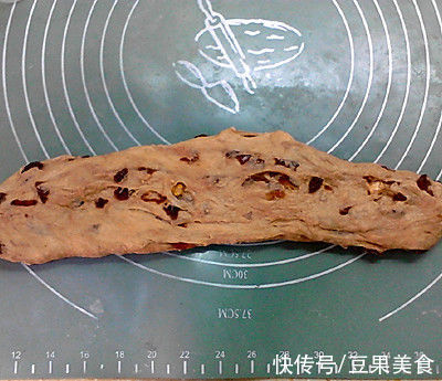 #安佳万圣烘焙奇妙夜# 天然酵种红酒桂圆欧包