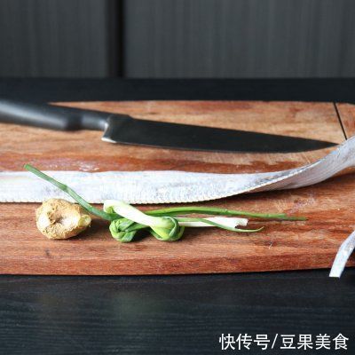 带鱼|99%的人都吃过的香煎带鱼，只有1%的人会做