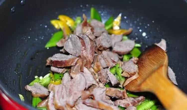  世界上最贵的猪肉，一头猪身上只有一斤