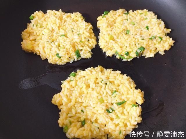 包子油条靠边站,早餐就吃它,不用面粉,不加水,10分钟上桌,香